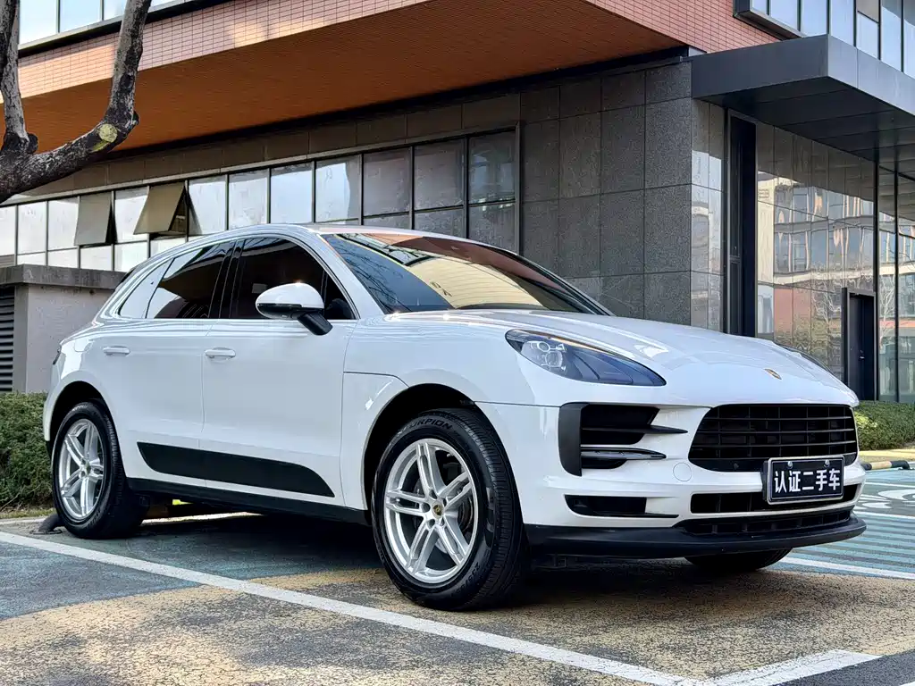 Porsche Porsche Macan 2020 Macan 2.0T 2020 - thumbnail 3