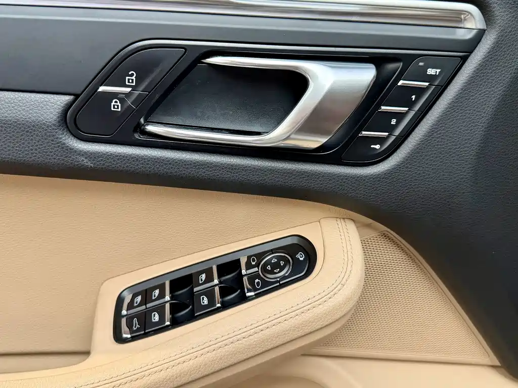 Porsche Porsche Macan 2020 Macan 2.0T 2020 - thumbnail 8