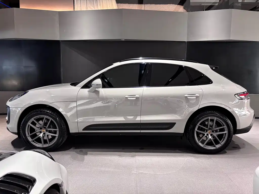 Porsche Porsche Macan 2022 Macan 2.0T 2023 - thumbnail 3
