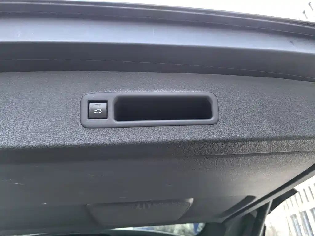 Toyota Toyota Sienna 2023 2.5L Hybrid Luxury Edition 2023 - thumbnail 27