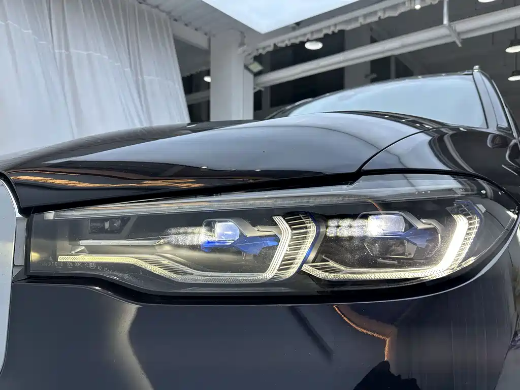 BMW BMW X7 xDrive40i M Sport Package Premium 2022 - thumbnail 9