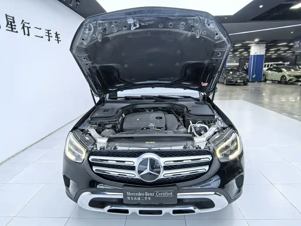 Mercedes-Benz Mercedes-Benz GLC 2021 GLC 260 L 4MATIC Dynamic Model 2021 - thumbnail 2