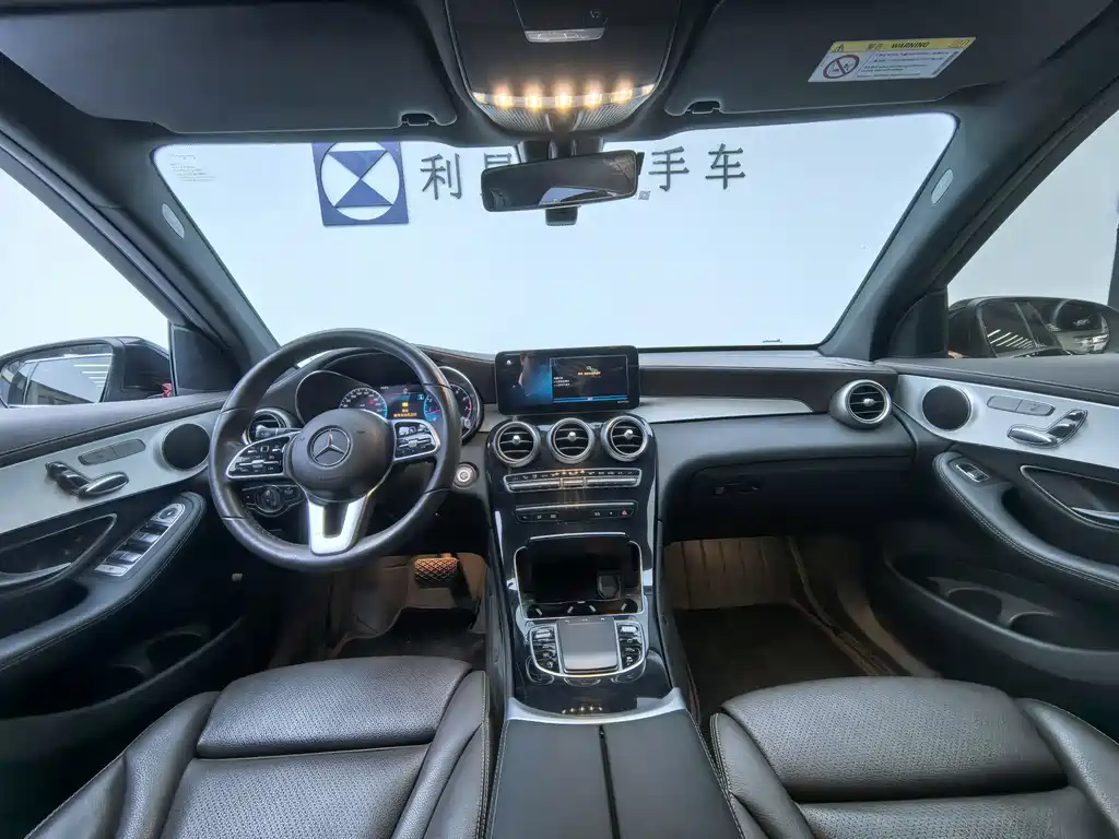 Mercedes-Benz Mercedes-Benz GLC 2021 GLC 260 L 4MATIC Dynamic Model 2021 - thumbnail 11