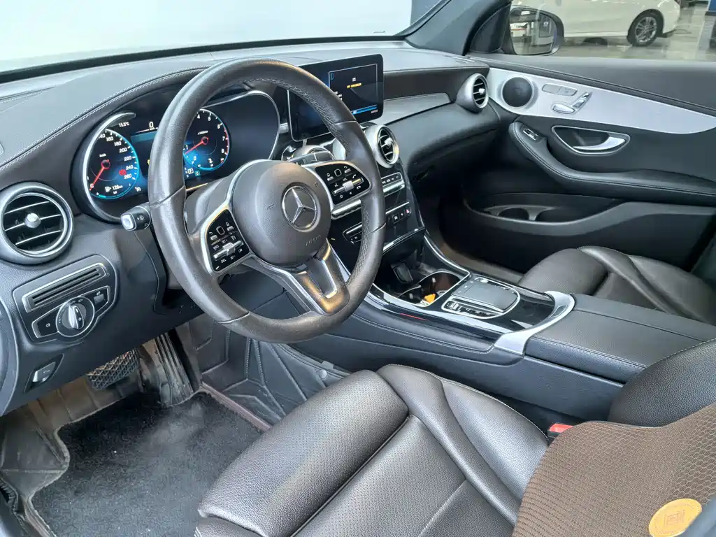 Mercedes-Benz Mercedes-Benz GLC 2021 GLC 260 L 4MATIC Dynamic Model 2021 - thumbnail 12