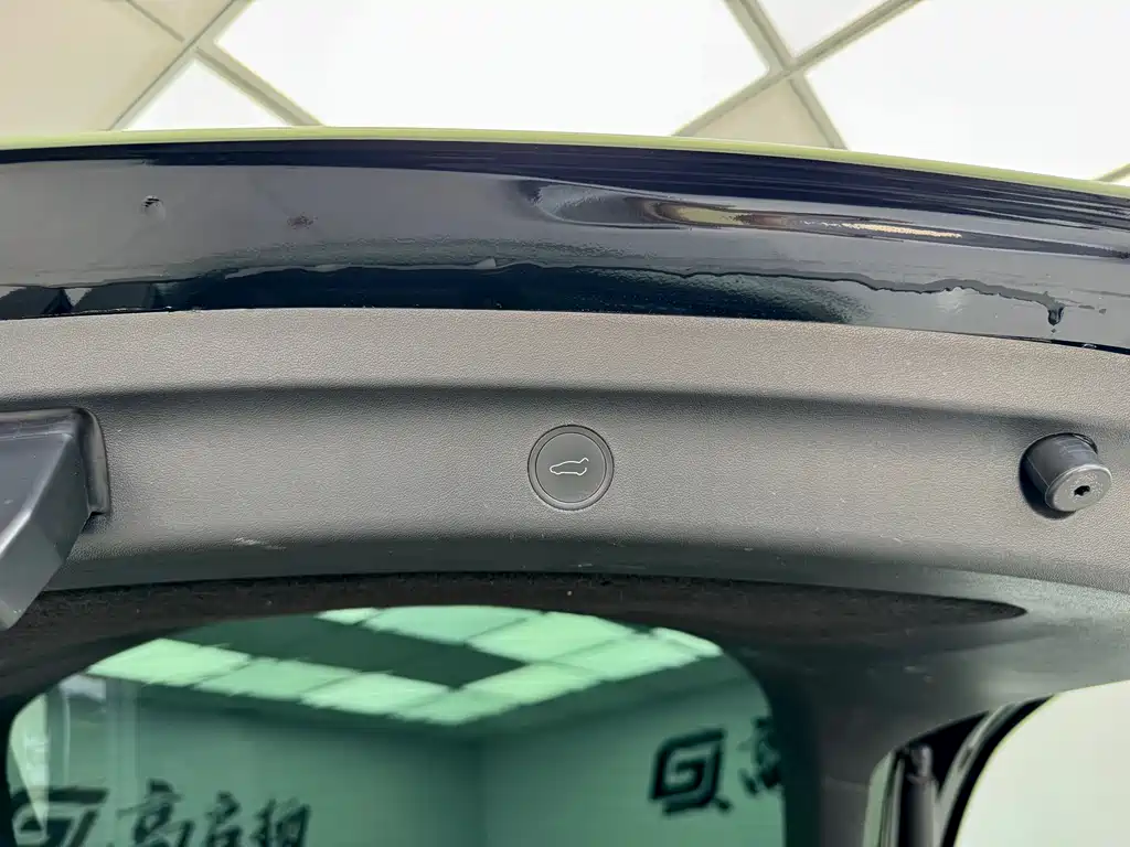 Tesla Model Y Standard Range Rear-Wheel Drive 2021 2021 - thumbnail 24