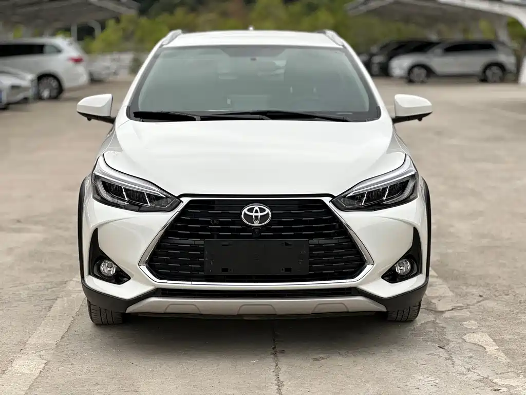 Toyota YARiS L 2021 X 1.5L CVT Luxury Edition 2021 - thumbnail 2