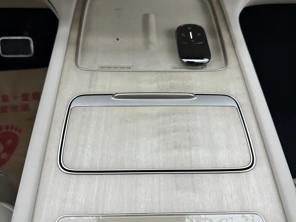 NIO NIO ES8 2026 Signature Edition 6-Seat Executive 2025 - thumbnail 11