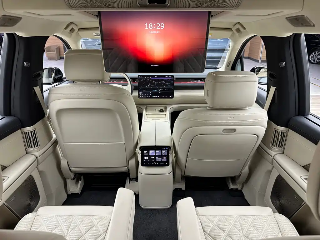 NIO NIO ES8 2026 Signature Edition 6-Seat Executive 2025 - thumbnail 19