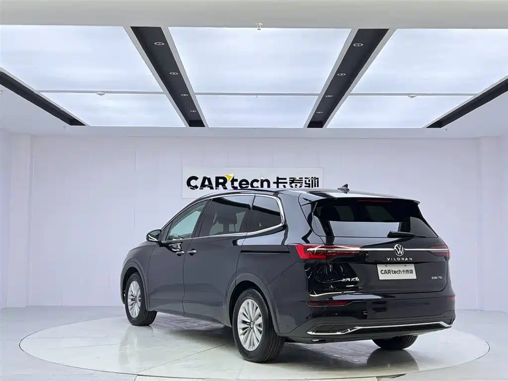 Volkswagen Viloran 2023 Model Year Facelift 330TSI Business Edition 2023 - thumbnail 3