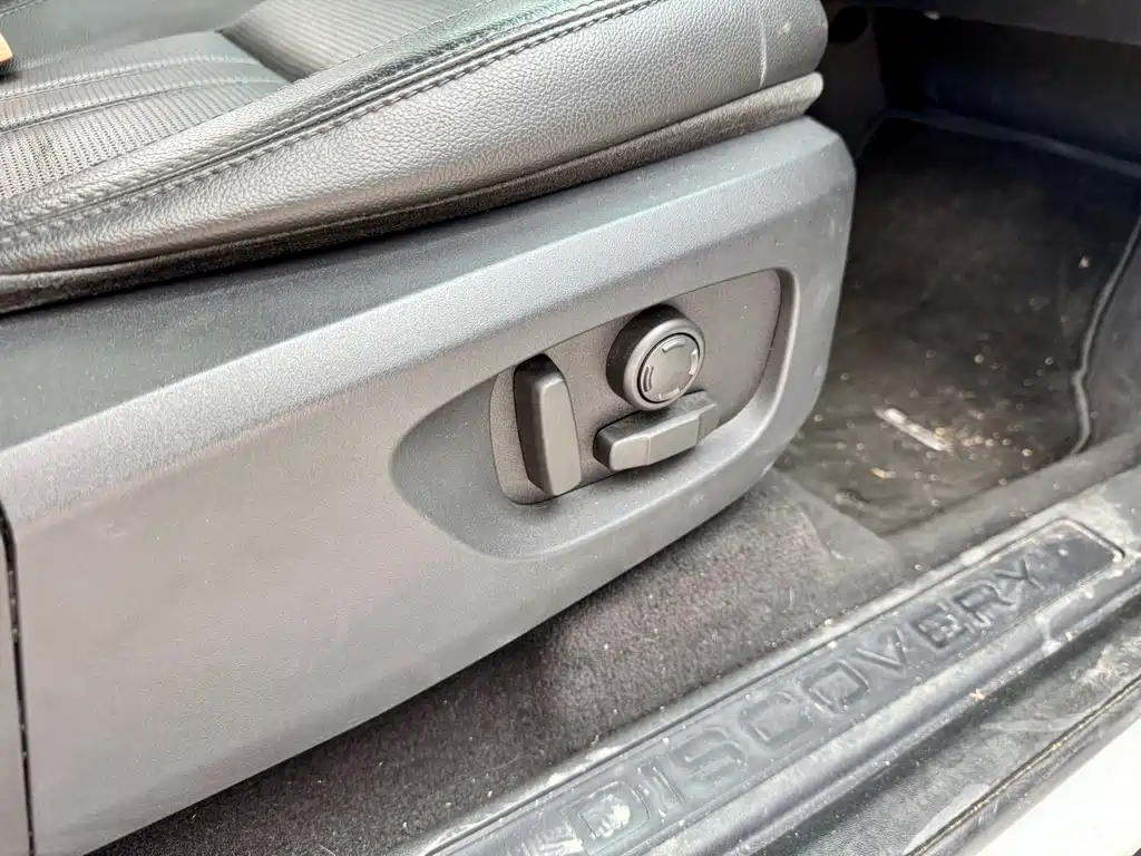 Land Rover Discovery Sport 2016 2.0T SE 2016 - thumbnail 15