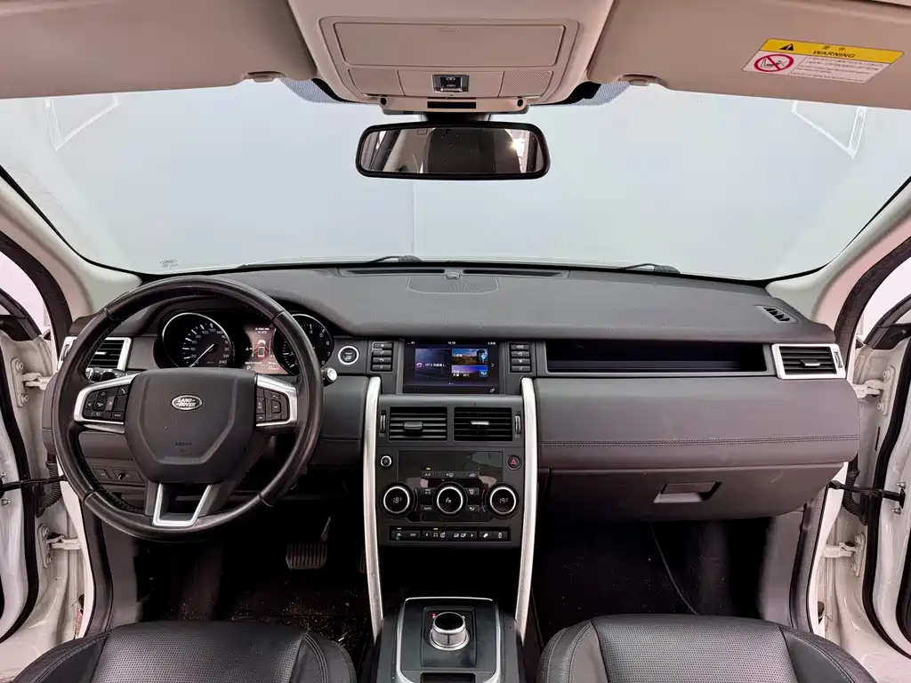 Land Rover Discovery Sport 2016 2.0T SE 2016 - thumbnail 18