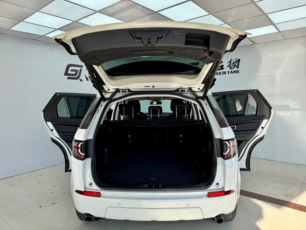 Land Rover Discovery Sport 2016 2.0T SE 2016 - thumbnail 20