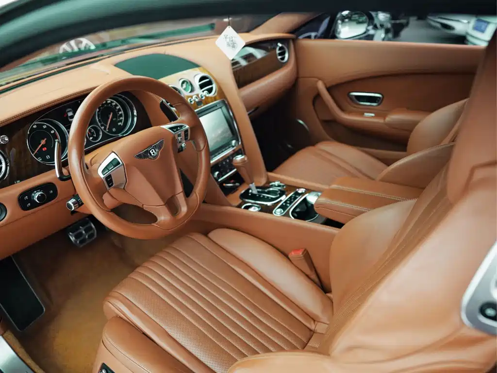 Bentley Bentley Continental 2016 4.0T GT V8 Standard Edition 2017 - thumbnail 3