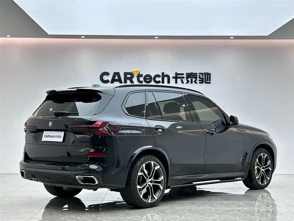 BMW BMW X5 xDrive 40Li M Sport Shadow Night Package 2023 2024 - thumbnail 5