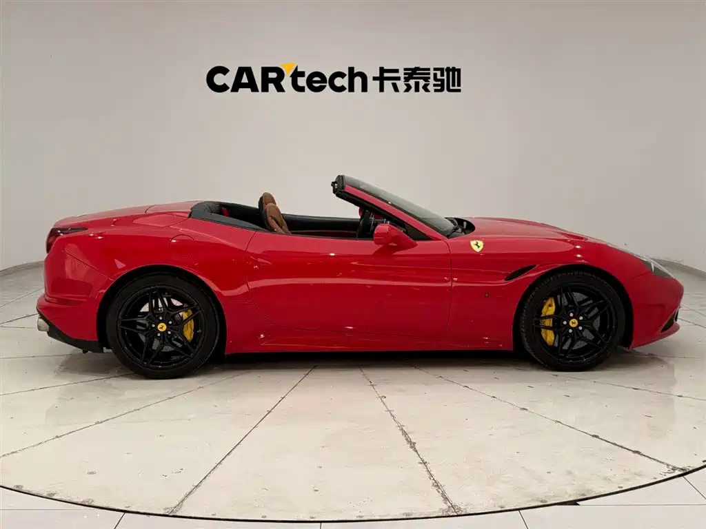 Ferrari Ferrari California T 2015 3.9T Standard 2015 - thumbnail 12