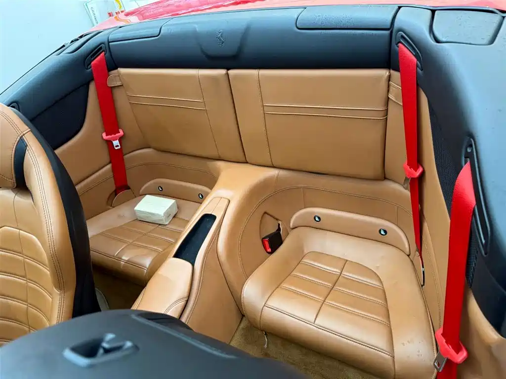 Ferrari Ferrari California T 2015 3.9T Standard 2015 - thumbnail 16