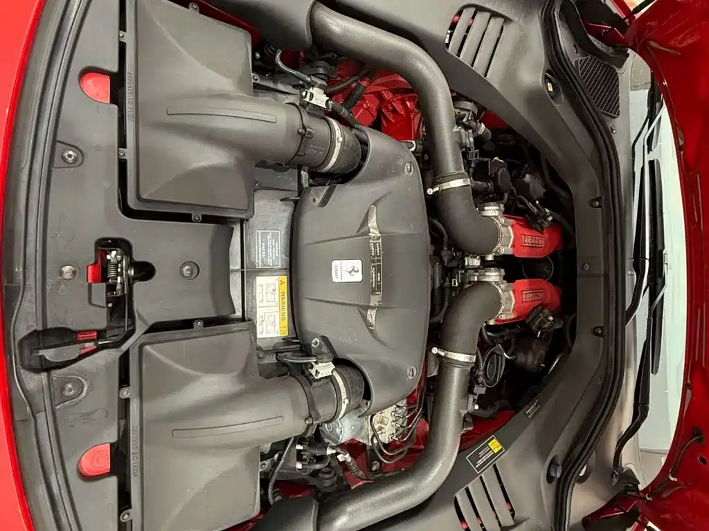 Ferrari Ferrari California T 2015 3.9T Standard 2015 - thumbnail 17