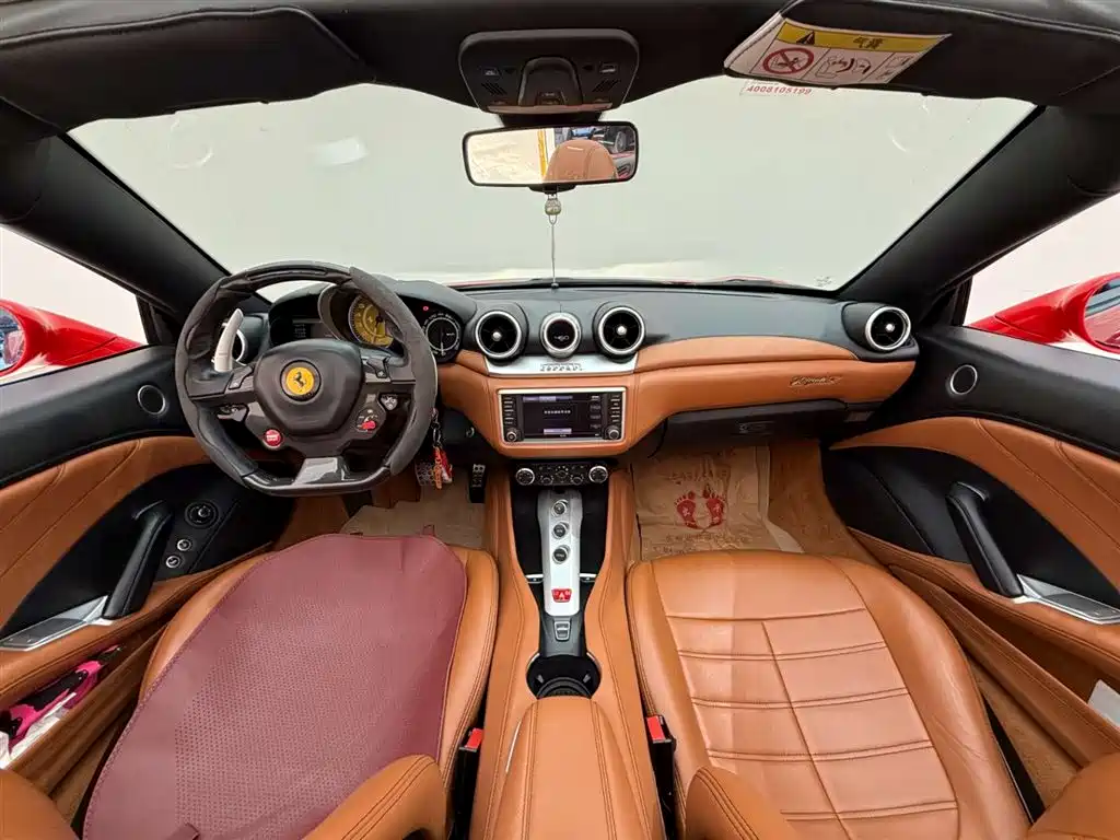 Ferrari Ferrari California T 2015 3.9T Standard 2015 - thumbnail 23