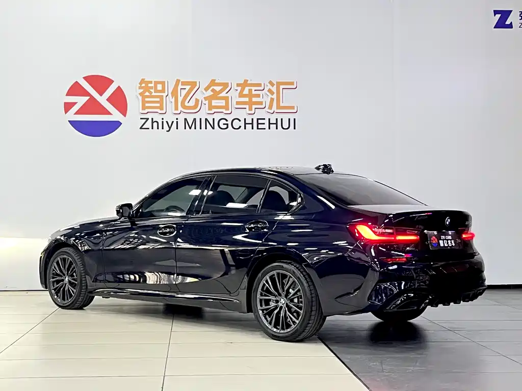 BMW BMW 3 Series 2022 330Li xDrive M Sport Shadow Night Package 2022 - thumbnail 14