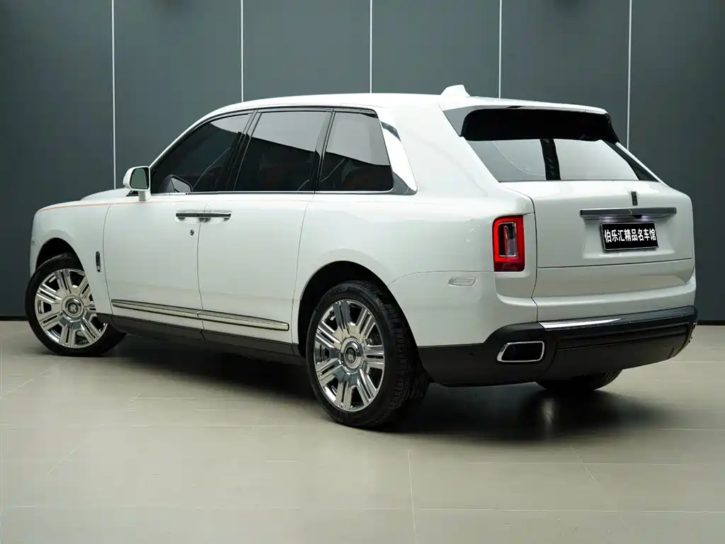 Rolls-Royce Rolls-Royce Cullinan 2024 Four-Seat Version 2025 - thumbnail 4