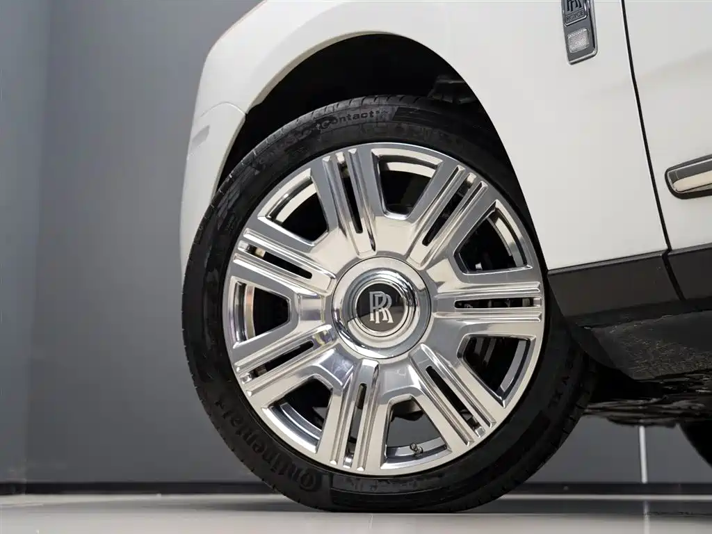 Rolls-Royce Rolls-Royce Cullinan 2024 Four-Seat Version 2025 - thumbnail 5