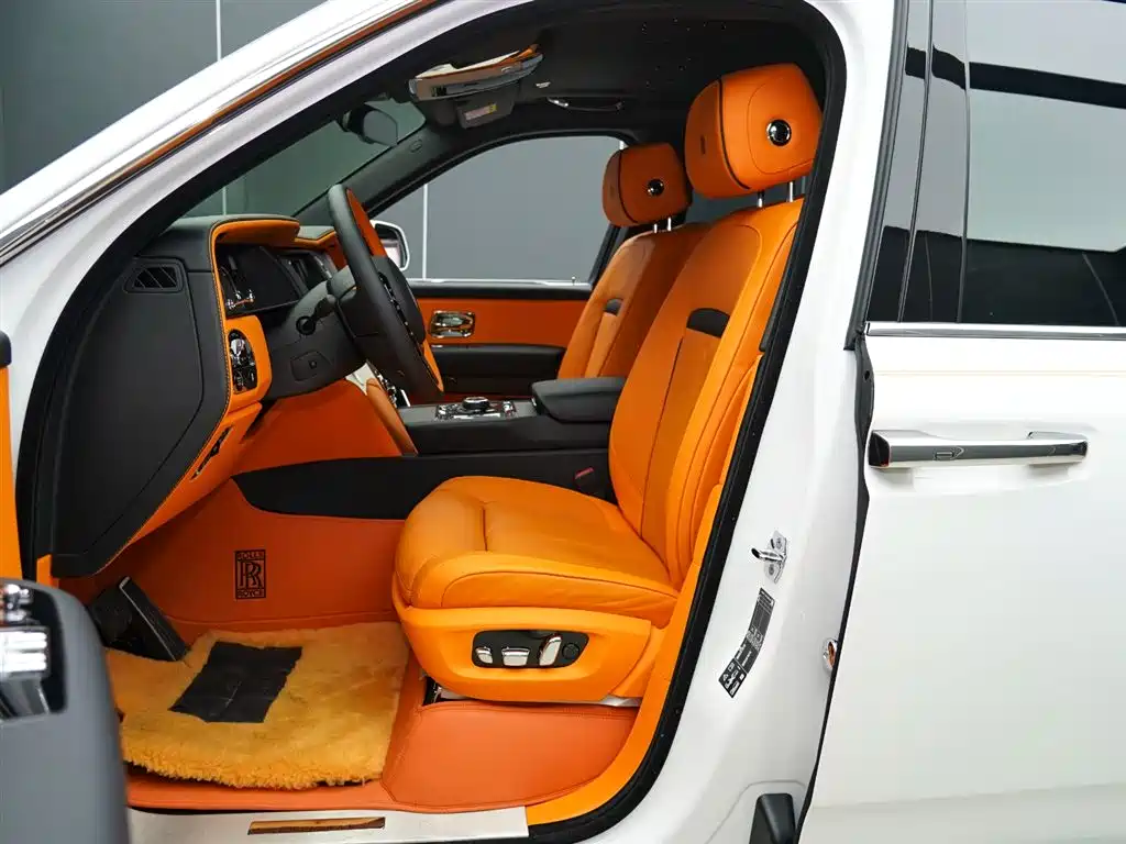Rolls-Royce Rolls-Royce Cullinan 2024 Four-Seat Version 2025 - thumbnail 9