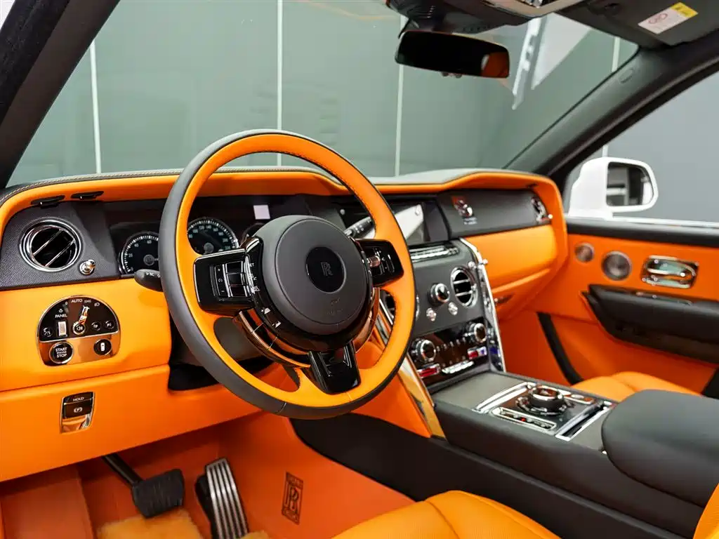 Rolls-Royce Rolls-Royce Cullinan 2024 Four-Seat Version 2025 - thumbnail 10