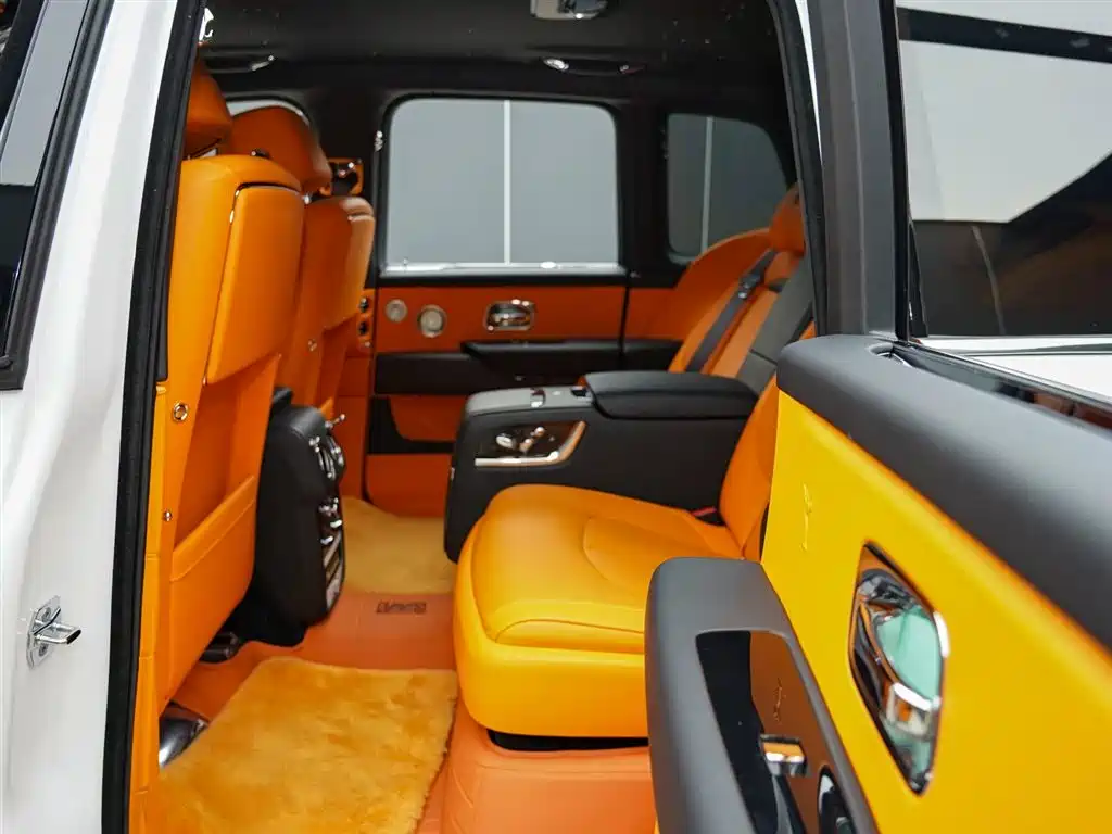 Rolls-Royce Rolls-Royce Cullinan 2024 Four-Seat Version 2025 - thumbnail 12