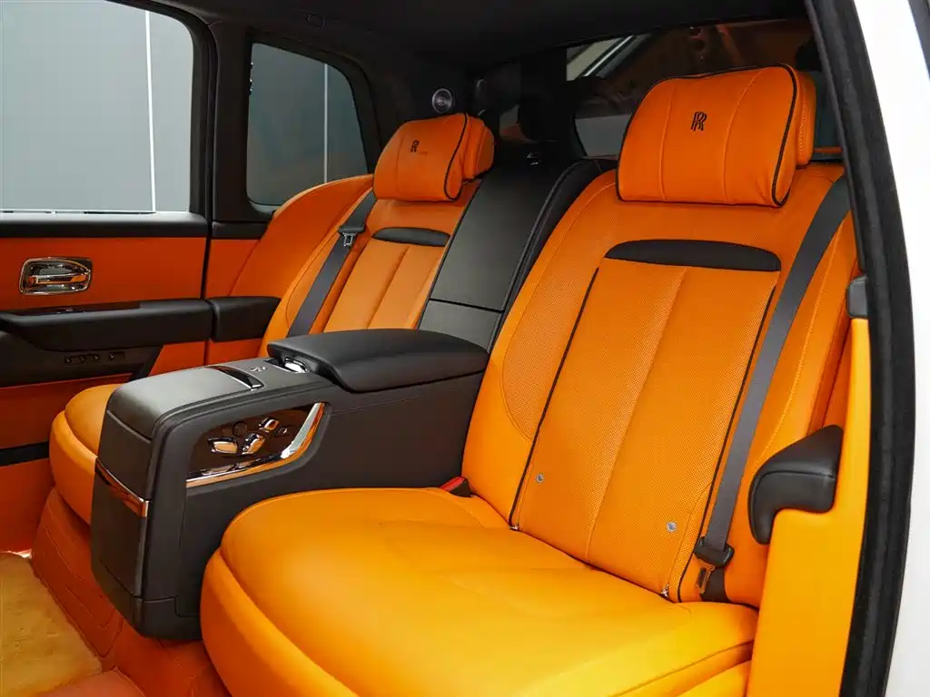Rolls-Royce Rolls-Royce Cullinan 2024 Four-Seat Version 2025 - thumbnail 13