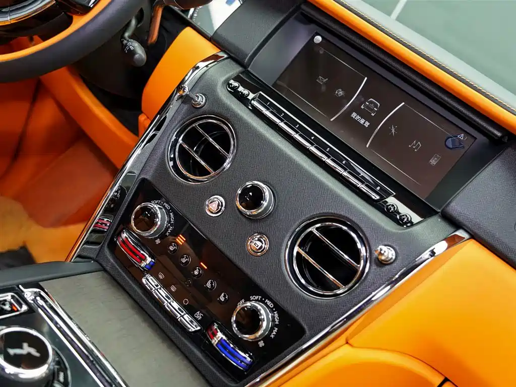 Rolls-Royce Rolls-Royce Cullinan 2024 Four-Seat Version 2025 - thumbnail 22