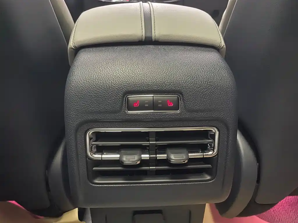 Lincoln LX 2023 2.0T AWD Premium Edition 2023 - thumbnail 16