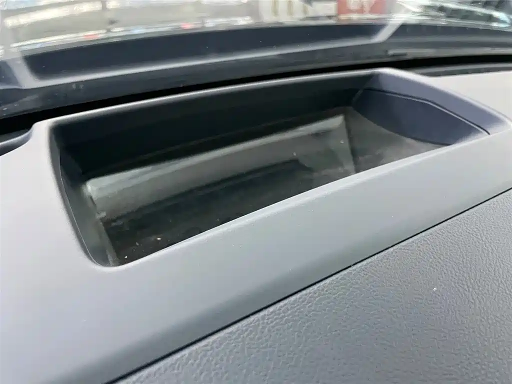 Lincoln LX 2023 2.0T AWD Premium Edition 2023 - thumbnail 26