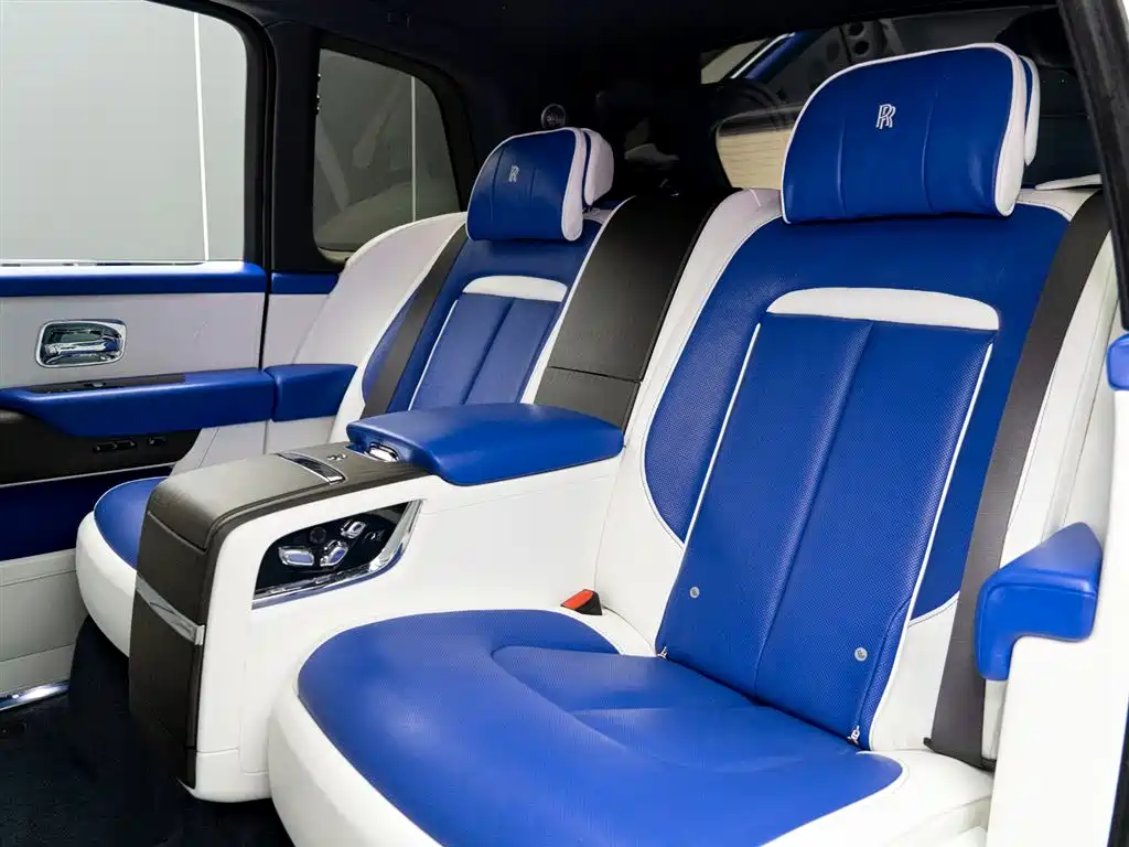 Rolls-Royce Rolls-Royce Cullinan 2018 Four-Seat Version 2021 - thumbnail 12