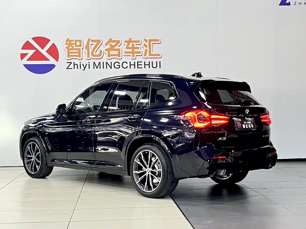 BMW BMW X3 2022 facelift xDrive30i Leading Model M Night Shadow Package 2022 - thumbnail 5