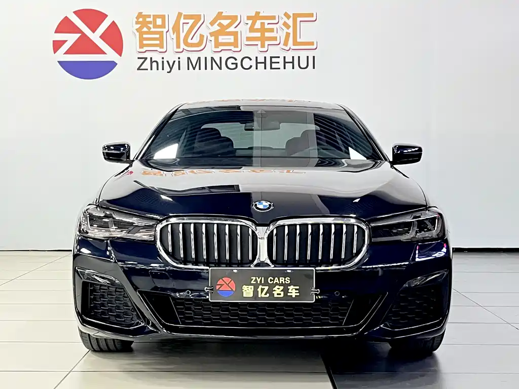 BMW BMW 5 Series 2023 Facelift 530Li Leading Model M Sport Package 2023 - thumbnail 2