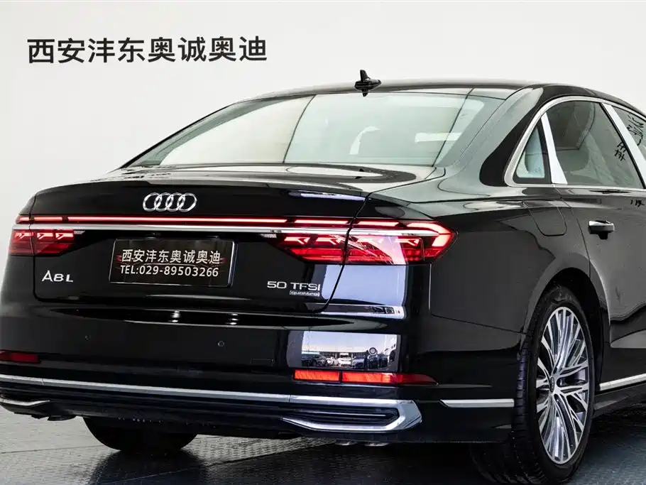 Audi Audi A8 2025 A8L 50 TFSI quattro Premium Selection 2026 - thumbnail 13