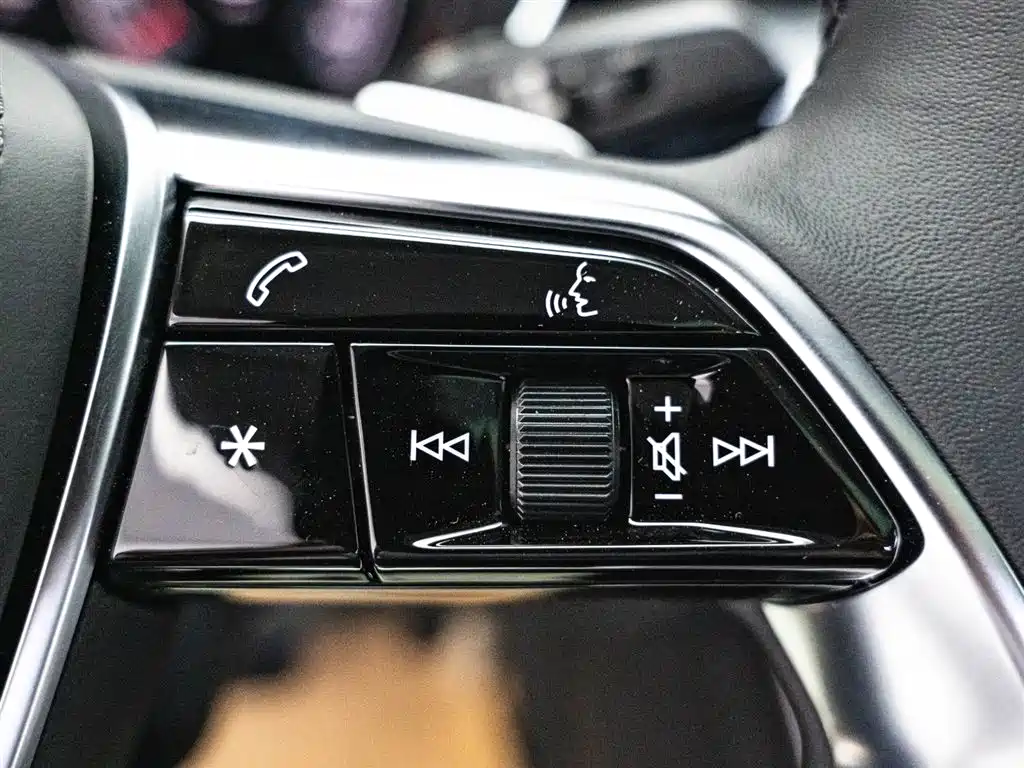 Audi Audi A8 2025 A8L 50 TFSI quattro Premium Selection 2026 - thumbnail 25