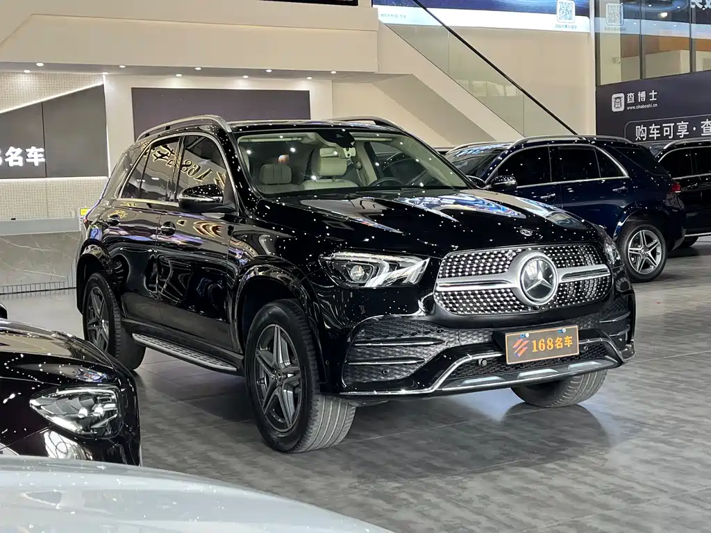 Mercedes-Benz Mercedes-Benz GLE 2020 Facelift GLE 350 4MATIC Luxury 2020 - thumbnail 3