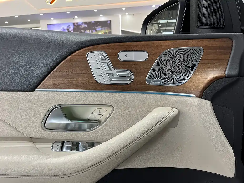Mercedes-Benz Mercedes-Benz GLE 2020 Facelift GLE 350 4MATIC Luxury 2020 - thumbnail 11