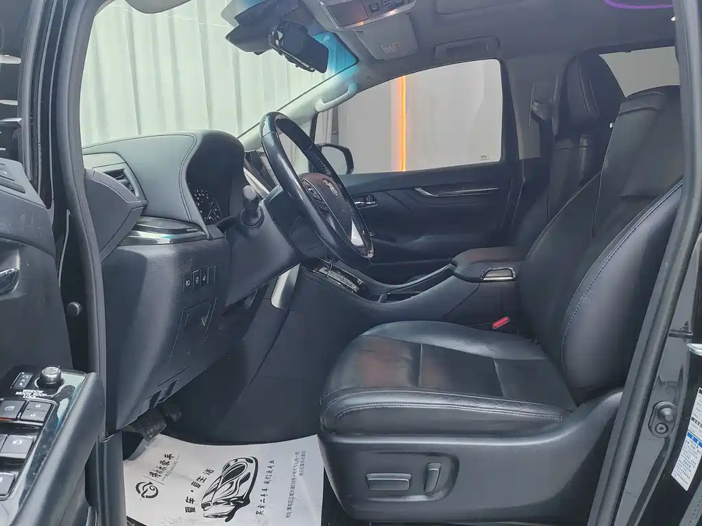 Toyota Alphard 2020 Dual Engine 2.5L HV Luxury Edition 2021 - thumbnail 4