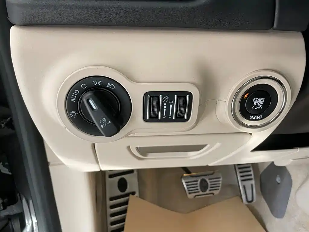 Maserati Maserati Ghibli 2014 3.0T S 2018 - thumbnail 19