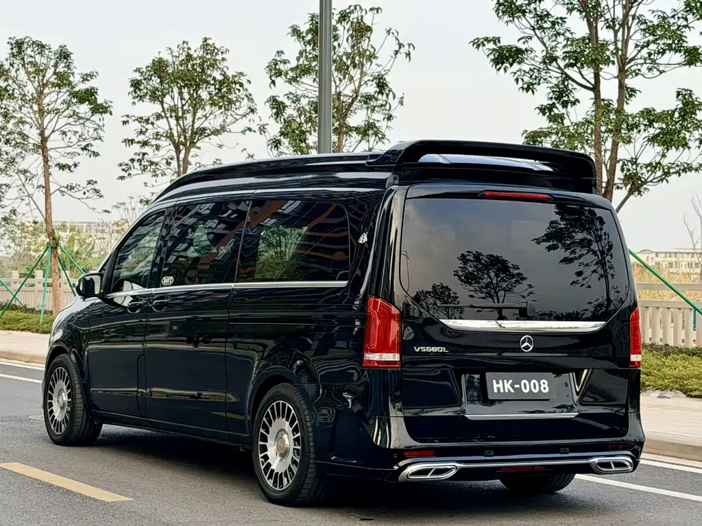 Mercedes-Benz Mercedes-Benz V-Class 2018 V 260 L Exclusive Long Wheelbase Edition Euro V 2021 - thumbnail 4