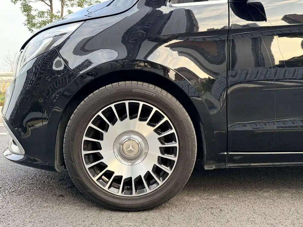 Mercedes-Benz Mercedes-Benz V-Class 2018 V 260 L Exclusive Long Wheelbase Edition Euro V 2021 - thumbnail 7
