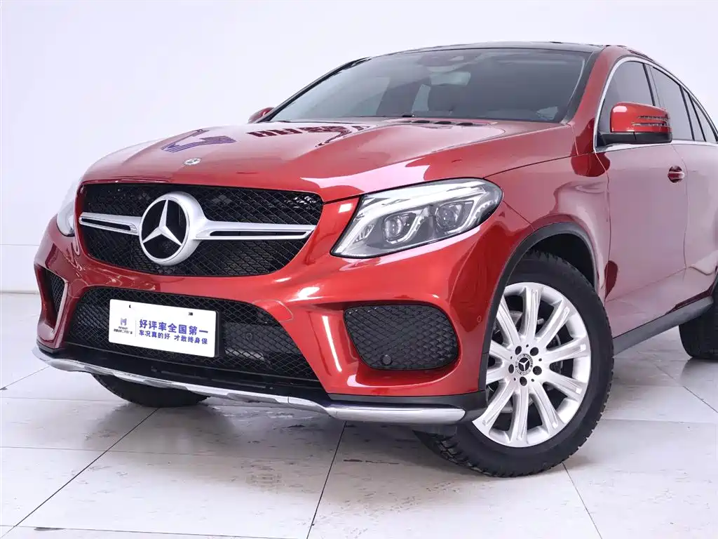 Mercedes-Benz Mercedes-Benz GLE Coupe 2018 GLE 320 4MATIC Coupé SUV 2019 - thumbnail 3