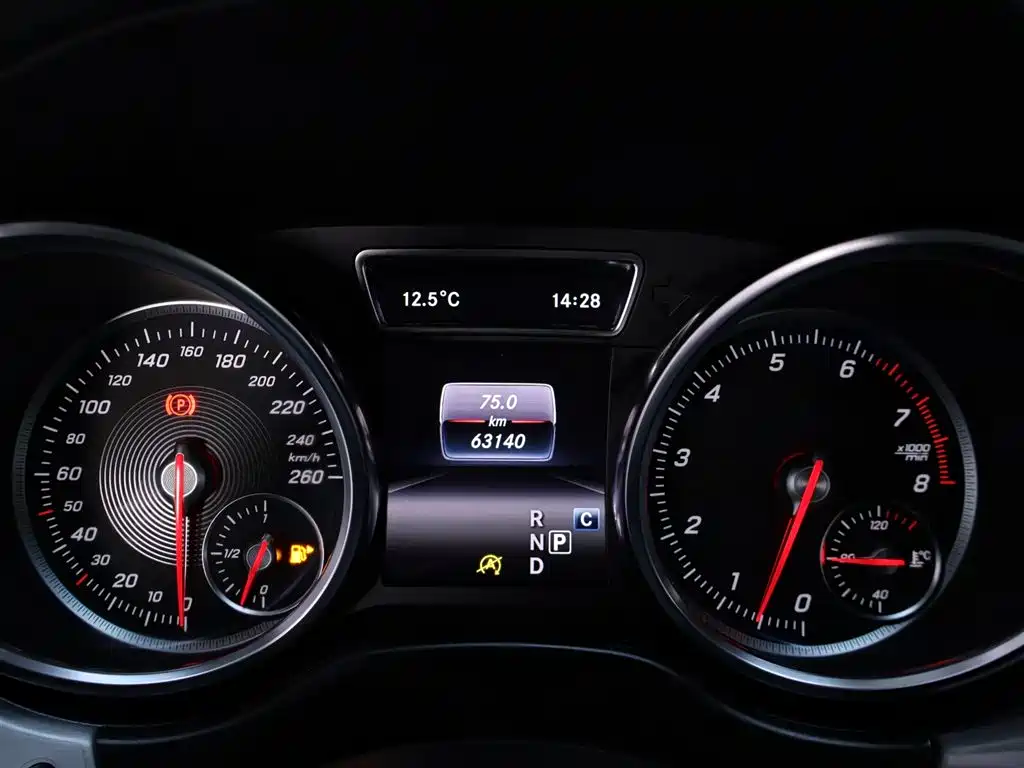 Mercedes-Benz Mercedes-Benz GLE Coupe 2018 GLE 320 4MATIC Coupé SUV 2019 - thumbnail 15