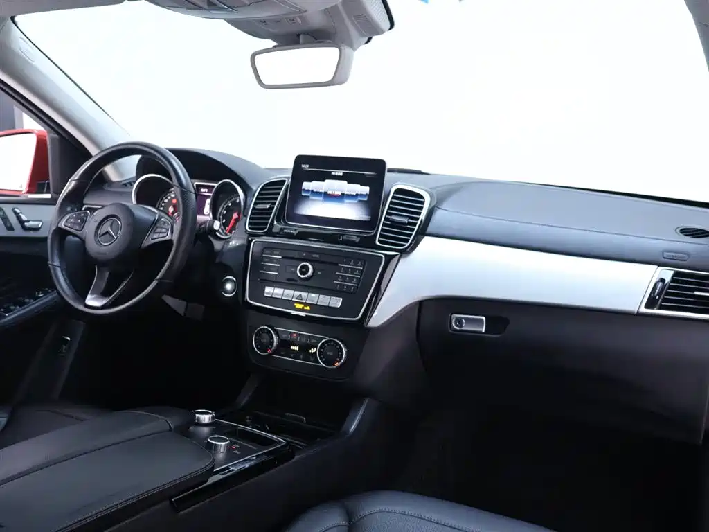 Mercedes-Benz Mercedes-Benz GLE Coupe 2018 GLE 320 4MATIC Coupé SUV 2019 - thumbnail 20