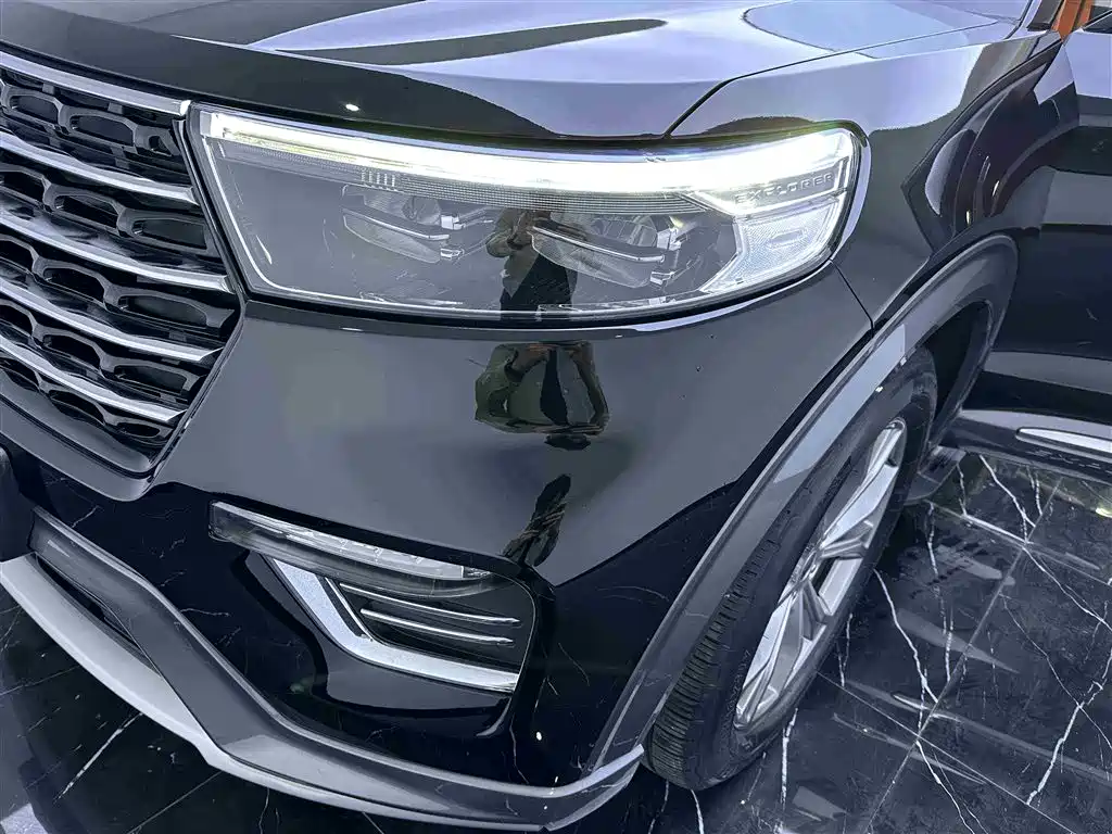 Ford Explorer 2020 EcoBoost 285 RWD Style Edition 6-seater 2021 - thumbnail 19