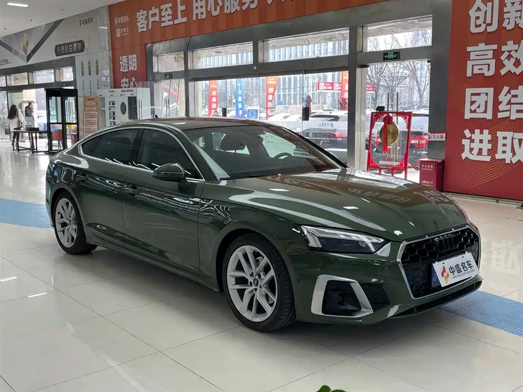 Audi Audi A5 Import 2023 Sportback 40 TFSI Fashion Dynamic Model 2024 - thumbnail 3