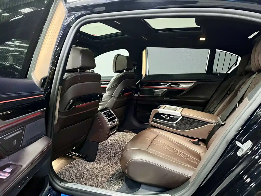 BMW BMW 7 Series 2019 Model Year Facelift 730Li M Sport Package 2021 - thumbnail 8