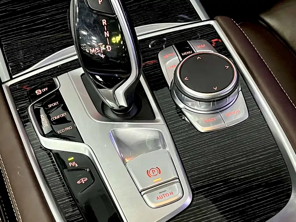 BMW BMW 7 Series 2019 Model Year Facelift 730Li M Sport Package 2021 - thumbnail 11